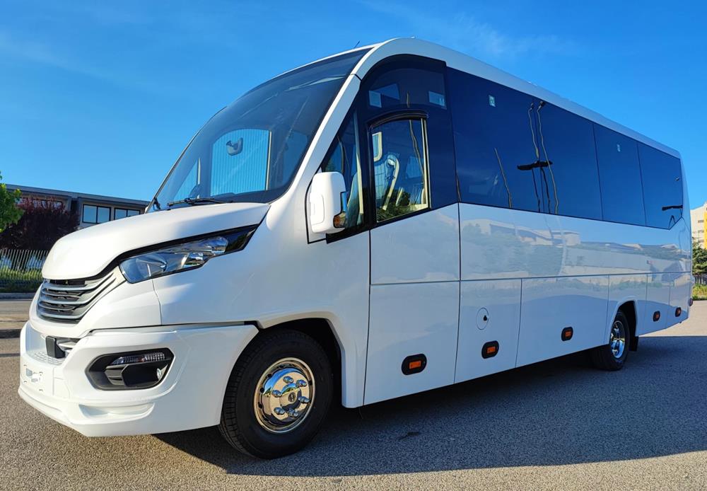 Nuovo Pegaso PEGASO Telaio IVECO Daily 8,50mt. Gran Turismo 8500mm. Diesel