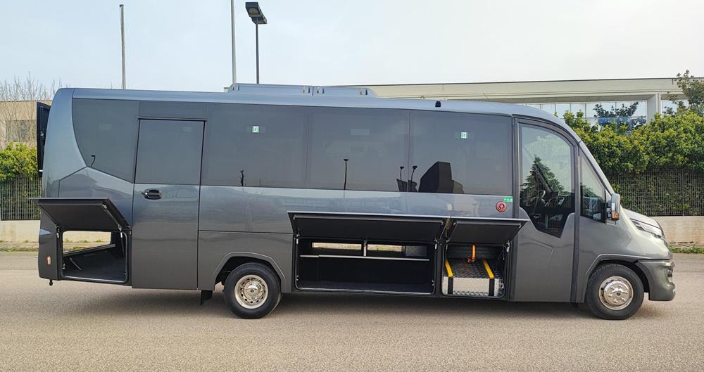 Nuovo Pegaso PEGASO Telaio IVECO Daily 8,50mt. Gran Turismo 8500mm. Diesel