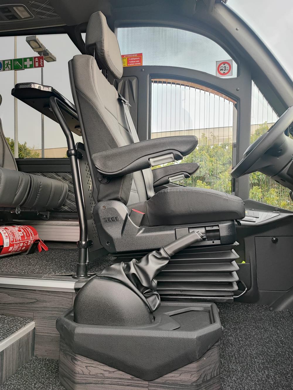 Nuovo Pegaso PEGASO Telaio IVECO Daily 8,50mt. Gran Turismo 8500mm. Diesel