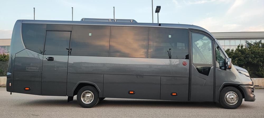 Nuovo Pegaso PEGASO Telaio IVECO Daily 8,50mt. Gran Turismo 8500mm. Diesel