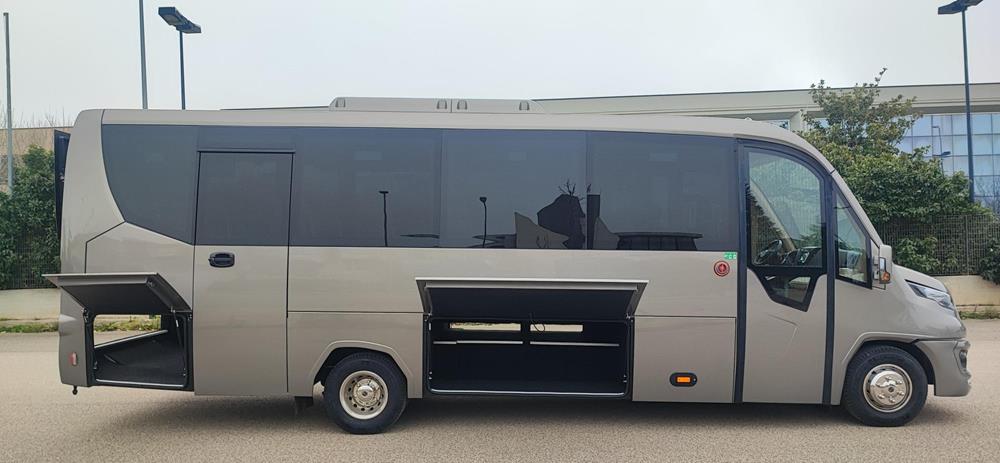 Nuovo Pegaso PEGASO Telaio IVECO Daily 8,50mt. Gran Turismo 8500mm. Diesel
