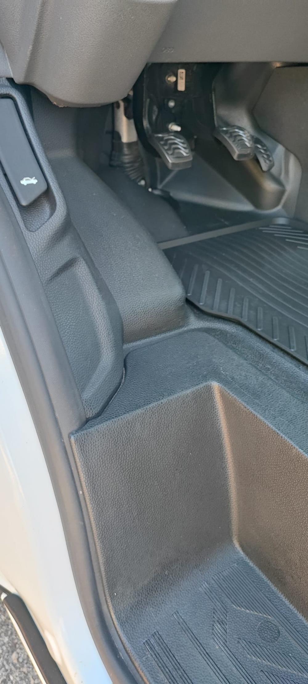 Ford Transit Custom L2H1 Versione Trend Furgone Custom 2.0 TDCI Trend Furgone 5340mm. Diesel