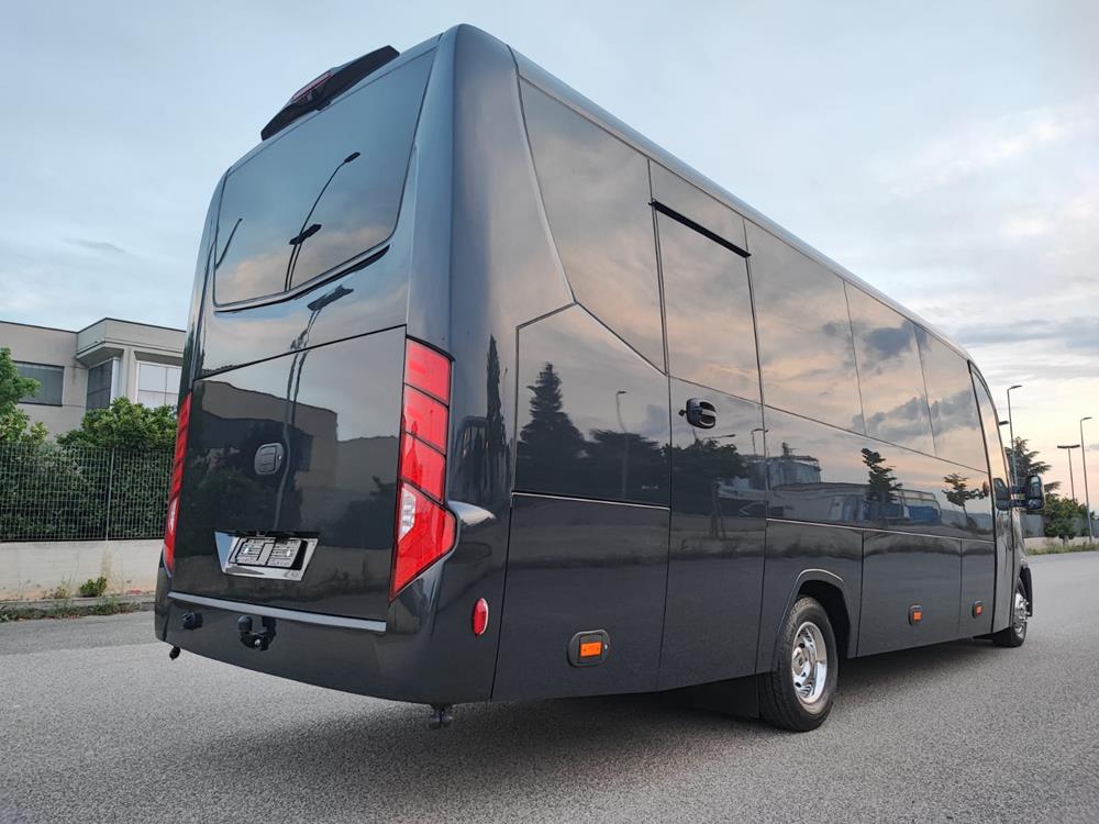 Nuovo Pegaso PEGASO Telaio IVECO Daily  8,5mt. Gran Turismo 8500mm. Diesel
