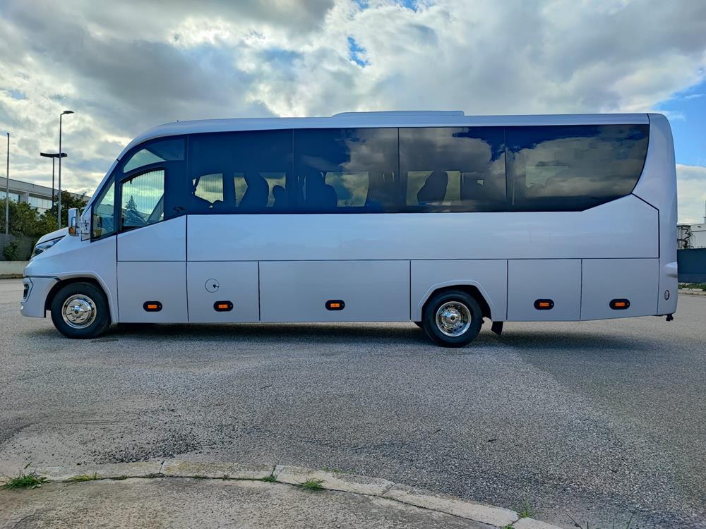 Nuovo Pegaso PEGASO Telaio IVECO Daily  8,50mt. Gran Turismo 8500mm. Diesel
