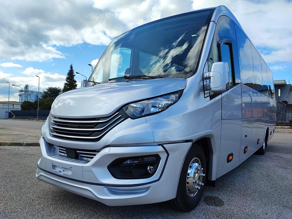 Nuovo Pegaso PEGASO Telaio IVECO Daily  8,50mt. Gran Turismo 8500mm. Diesel