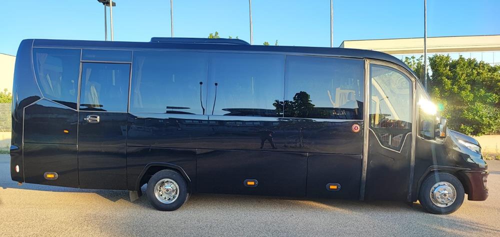 Nuovo Pegaso PEGASO Telaio IVECO Daily 8,50mt. Gran Turismo 8500mm. Diesel