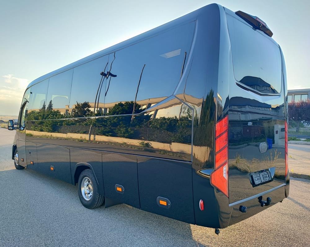 Nuovo Pegaso PEGASO Telaio IVECO Daily 8,50mt. Gran Turismo 8500mm. Diesel