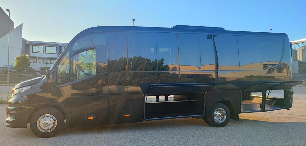 Nuovo Pegaso PEGASO Telaio IVECO Daily 8,50mt. Gran Turismo 8500mm. Diesel