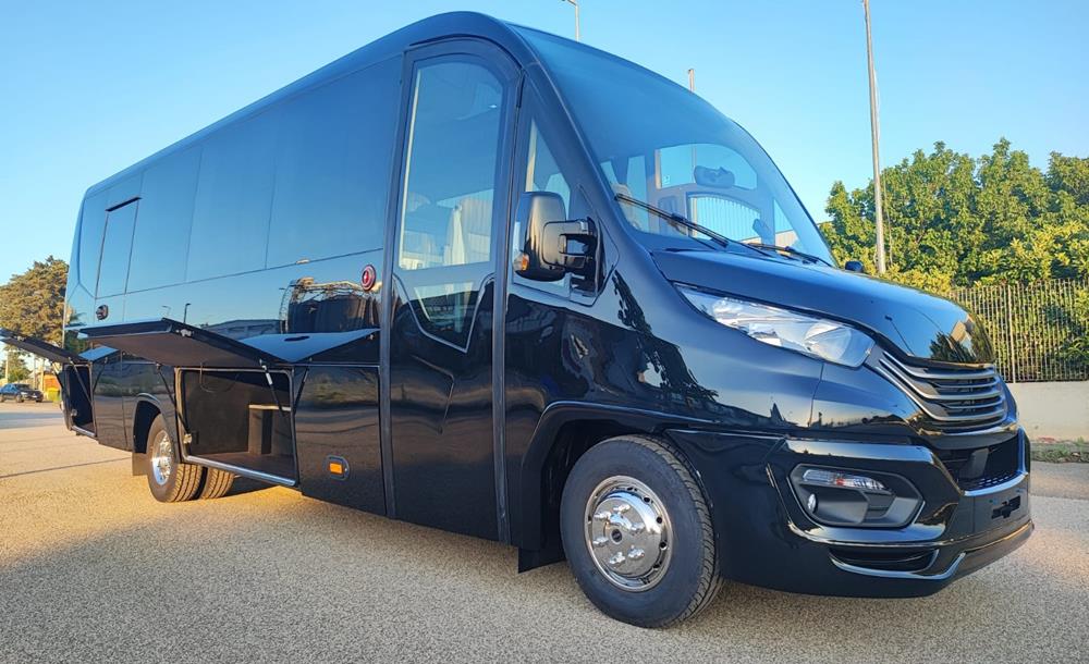 Nuovo Pegaso PEGASO Telaio IVECO Daily 8,50mt. Gran Turismo 8500mm. Diesel
