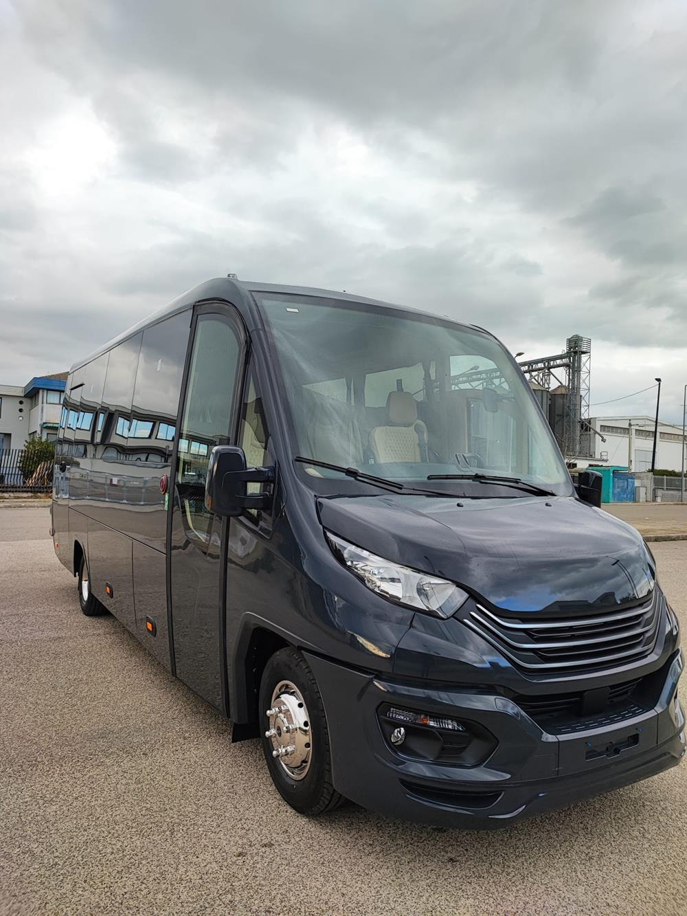 Nuovo Pegaso PEGASO Telaio IVECO Daily 7,99mt. Gran Turismo Luxury 7990mm. Diesel Nuovo Pegaso PEGASO Telaio IVECO Daily 7,99mt. Gran Turismo Luxury 7990mm. Diesel