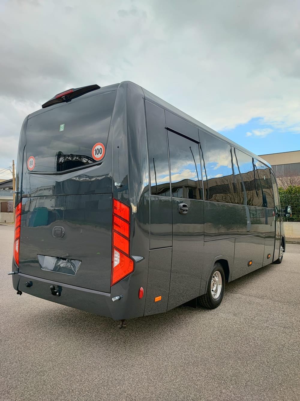 Nuovo Pegaso PEGASO Telaio IVECO Daily 7,99mt. Gran Turismo Luxury 7990mm. Diesel Nuovo Pegaso PEGASO Telaio IVECO Daily 7,99mt. Gran Turismo Luxury 7990mm. Diesel