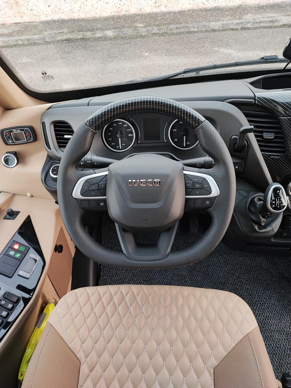 Nuovo Pegaso PEGASO Telaio IVECO Daily 7,99mt. Gran Turismo Luxury 7990mm. Diesel Nuovo Pegaso PEGASO Telaio IVECO Daily 7,99mt. Gran Turismo Luxury 7990mm. Diesel