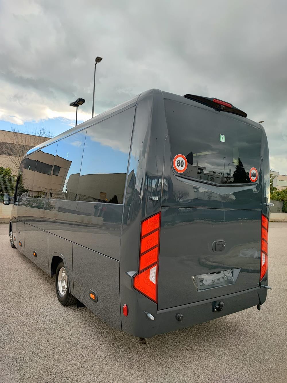 Nuovo Pegaso PEGASO Telaio IVECO Daily 7,99mt. Gran Turismo Luxury 7990mm. Diesel Nuovo Pegaso PEGASO Telaio IVECO Daily 7,99mt. Gran Turismo Luxury 7990mm. Diesel