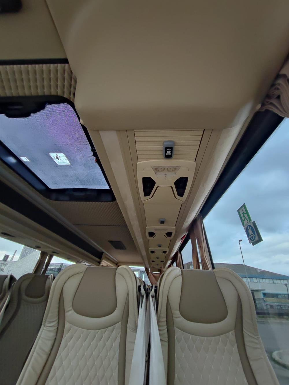 Nuovo Pegaso PEGASO Telaio IVECO Daily 7,99mt. Gran Turismo Luxury 7990mm. Diesel Nuovo Pegaso PEGASO Telaio IVECO Daily 7,99mt. Gran Turismo Luxury 7990mm. Diesel