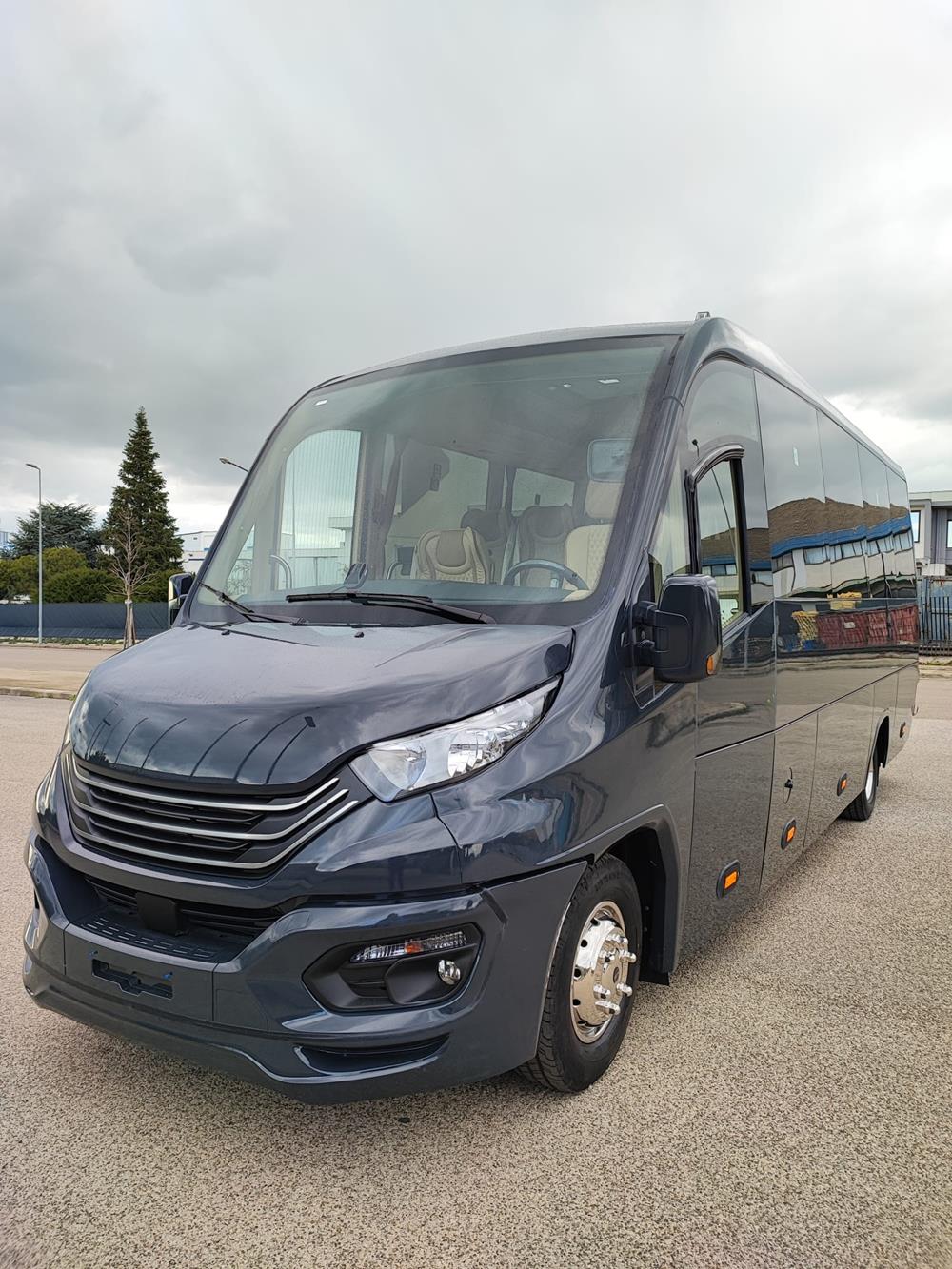 Nuovo Pegaso PEGASO Telaio IVECO Daily 7,99mt. Gran Turismo Luxury 7990mm. Diesel Nuovo Pegaso PEGASO Telaio IVECO Daily 7,99mt. Gran Turismo Luxury 7990mm. Diesel