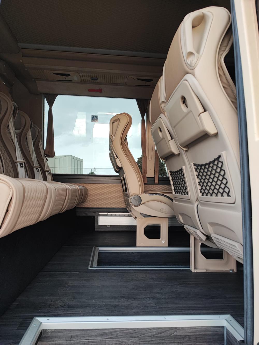Nuovo Pegaso PEGASO Telaio IVECO Daily 7,99mt. Gran Turismo Luxury 7990mm. Diesel Nuovo Pegaso PEGASO Telaio IVECO Daily 7,99mt. Gran Turismo Luxury 7990mm. Diesel