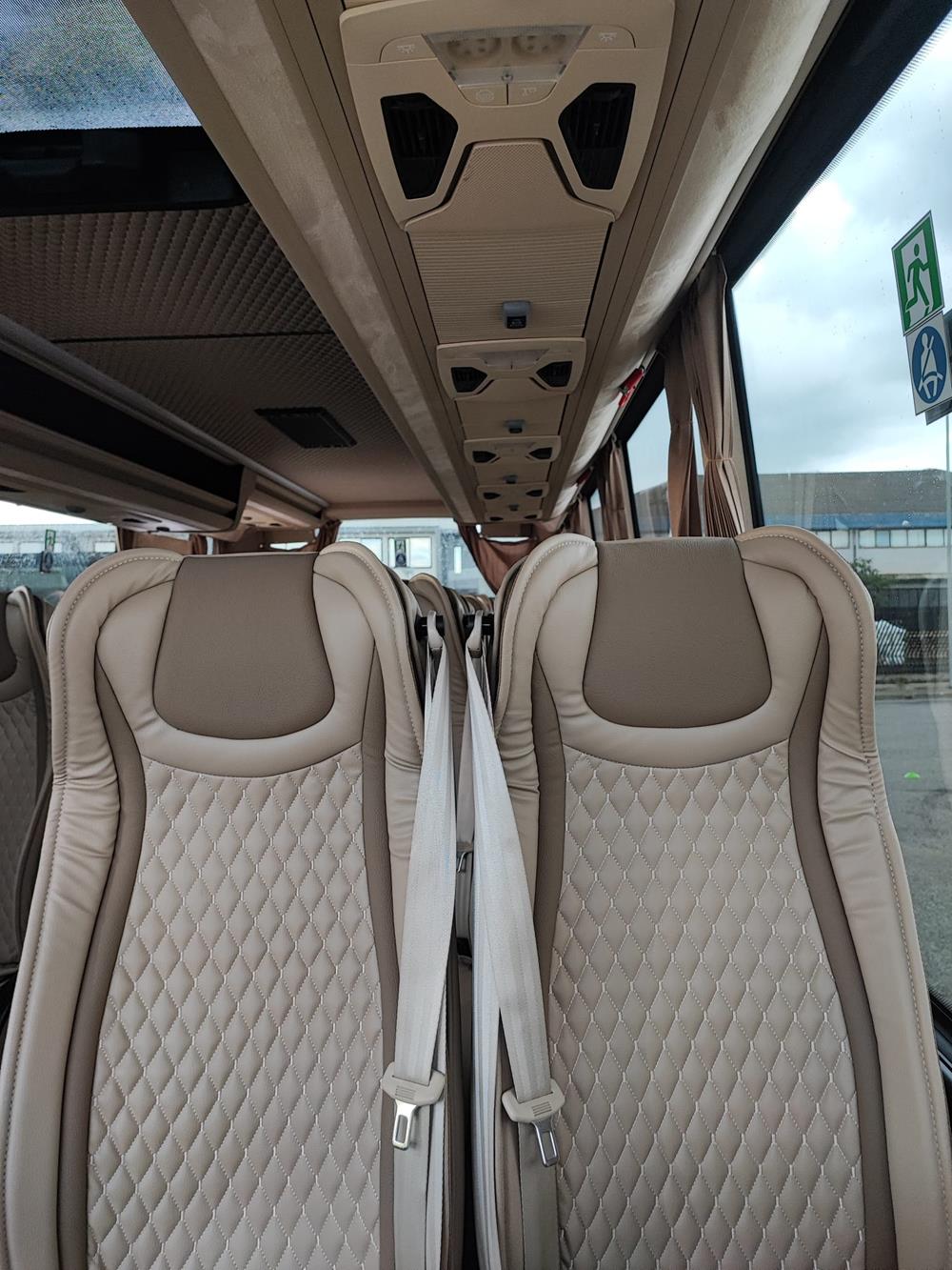 Nuovo Pegaso PEGASO Telaio IVECO Daily 7,99mt. Gran Turismo Luxury 7990mm. Diesel Nuovo Pegaso PEGASO Telaio IVECO Daily 7,99mt. Gran Turismo Luxury 7990mm. Diesel