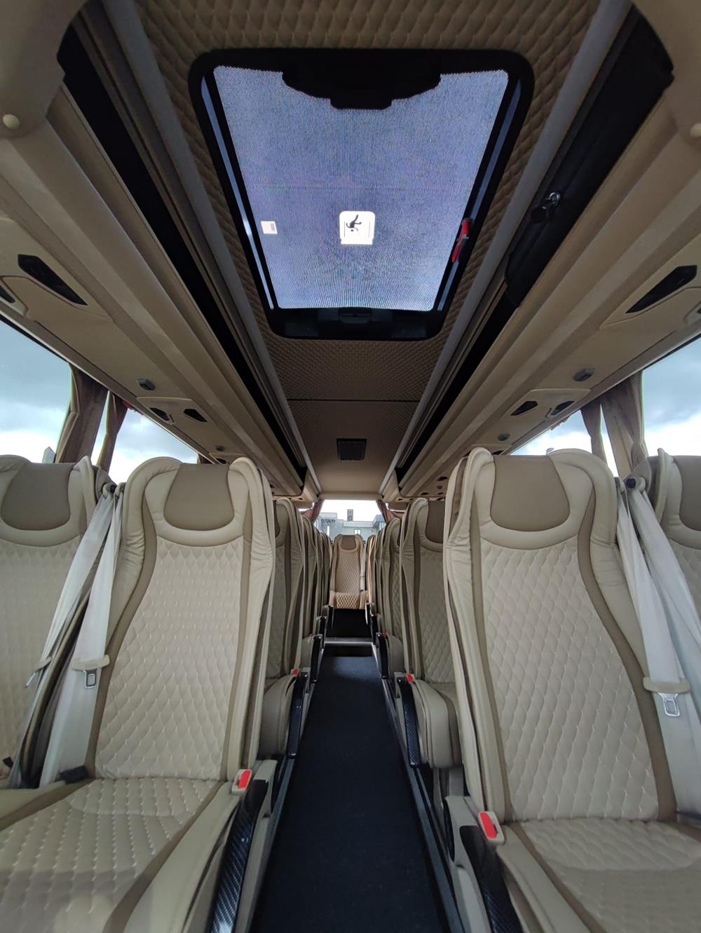 Nuovo Pegaso PEGASO Telaio IVECO Daily 7,99mt. Gran Turismo Luxury 7990mm. Diesel Nuovo Pegaso PEGASO Telaio IVECO Daily 7,99mt. Gran Turismo Luxury 7990mm. Diesel