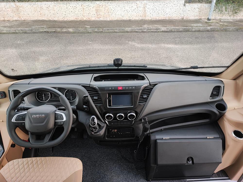 Nuovo Pegaso PEGASO Telaio IVECO Daily 7,99mt. Gran Turismo Luxury 7990mm. Diesel Nuovo Pegaso PEGASO Telaio IVECO Daily 7,99mt. Gran Turismo Luxury 7990mm. Diesel