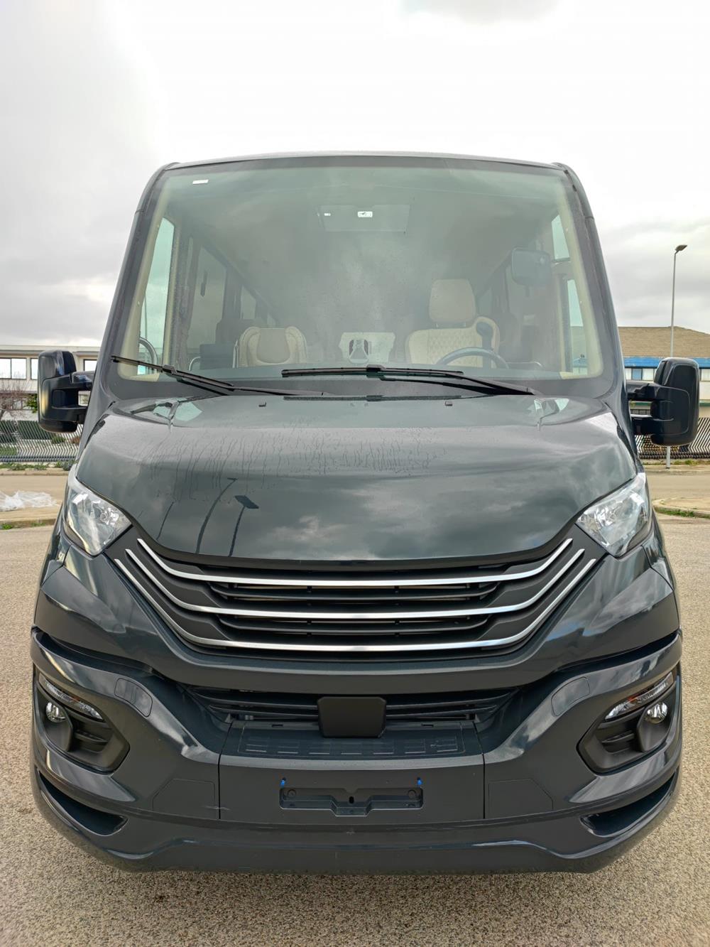 Nuovo Pegaso PEGASO Telaio IVECO Daily 7,99mt. Gran Turismo Luxury 7990mm. Diesel Nuovo Pegaso PEGASO Telaio IVECO Daily 7,99mt. Gran Turismo Luxury 7990mm. Diesel
