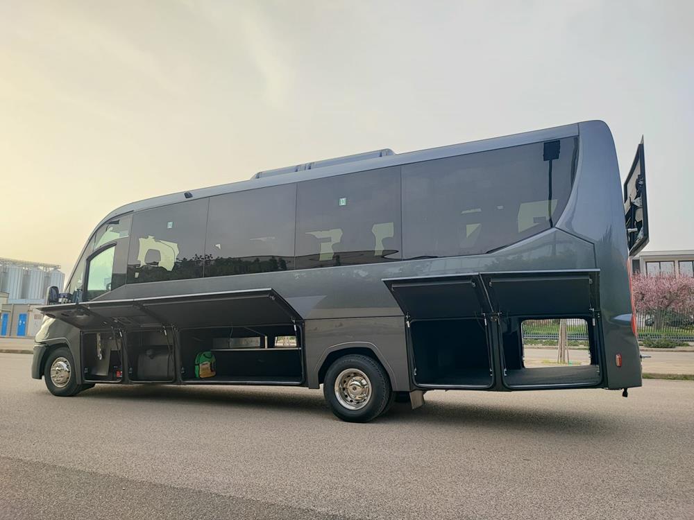 Nuovo Pegaso PEGASO Telaio IVECO Daily 8,50mt. Gran Turismo Luxury 8500mm. Diesel Nuovo Pegaso PEGASO Telaio IVECO Daily 8,50mt. Gran Turismo Luxury 8500mm. Diesel