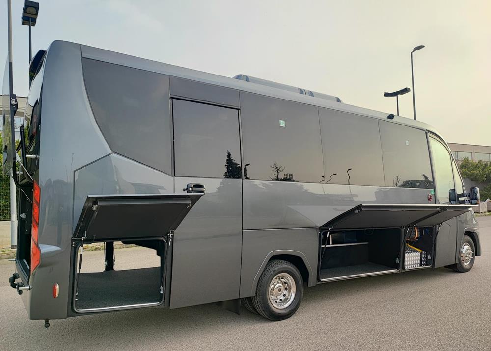 Nuovo Pegaso PEGASO Telaio IVECO Daily 8,50mt. Gran Turismo Luxury 8500mm. Diesel Nuovo Pegaso PEGASO Telaio IVECO Daily 8,50mt. Gran Turismo Luxury 8500mm. Diesel