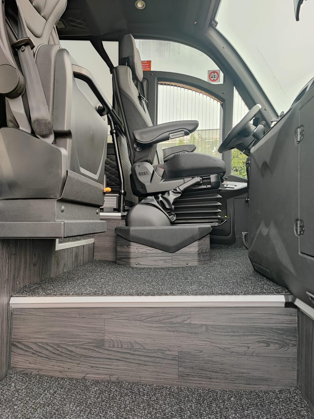 Nuovo Pegaso PEGASO Telaio IVECO Daily 8,50mt. Gran Turismo Luxury 8500mm. Diesel Nuovo Pegaso PEGASO Telaio IVECO Daily 8,50mt. Gran Turismo Luxury 8500mm. Diesel