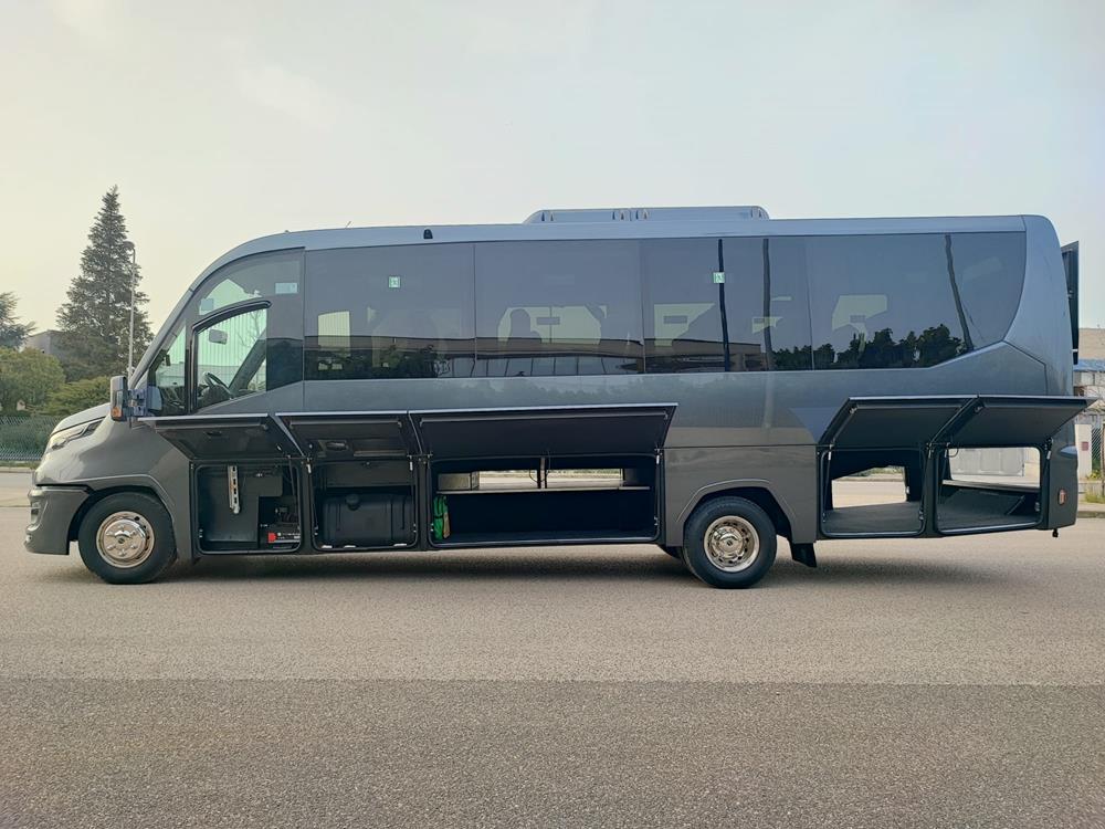 Nuovo Pegaso PEGASO Telaio IVECO Daily 8,50mt. Gran Turismo Luxury 8500mm. Diesel Nuovo Pegaso PEGASO Telaio IVECO Daily 8,50mt. Gran Turismo Luxury 8500mm. Diesel