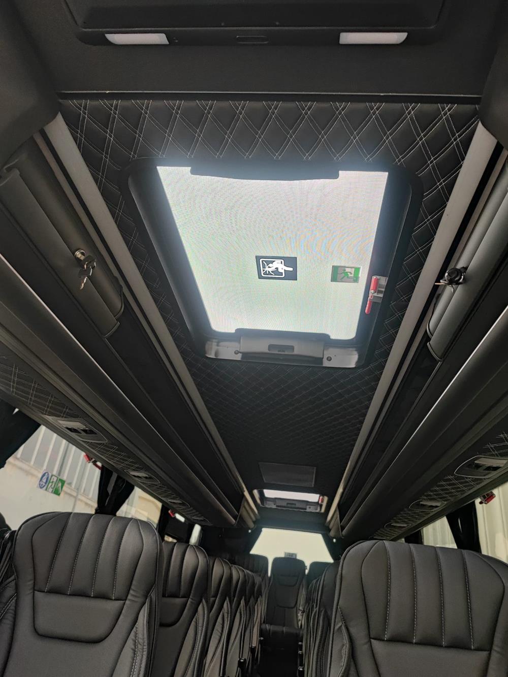 Nuovo Pegaso PEGASO Telaio IVECO Daily 8,50mt. Gran Turismo Luxury 8500mm. Diesel Nuovo Pegaso PEGASO Telaio IVECO Daily 8,50mt. Gran Turismo Luxury 8500mm. Diesel