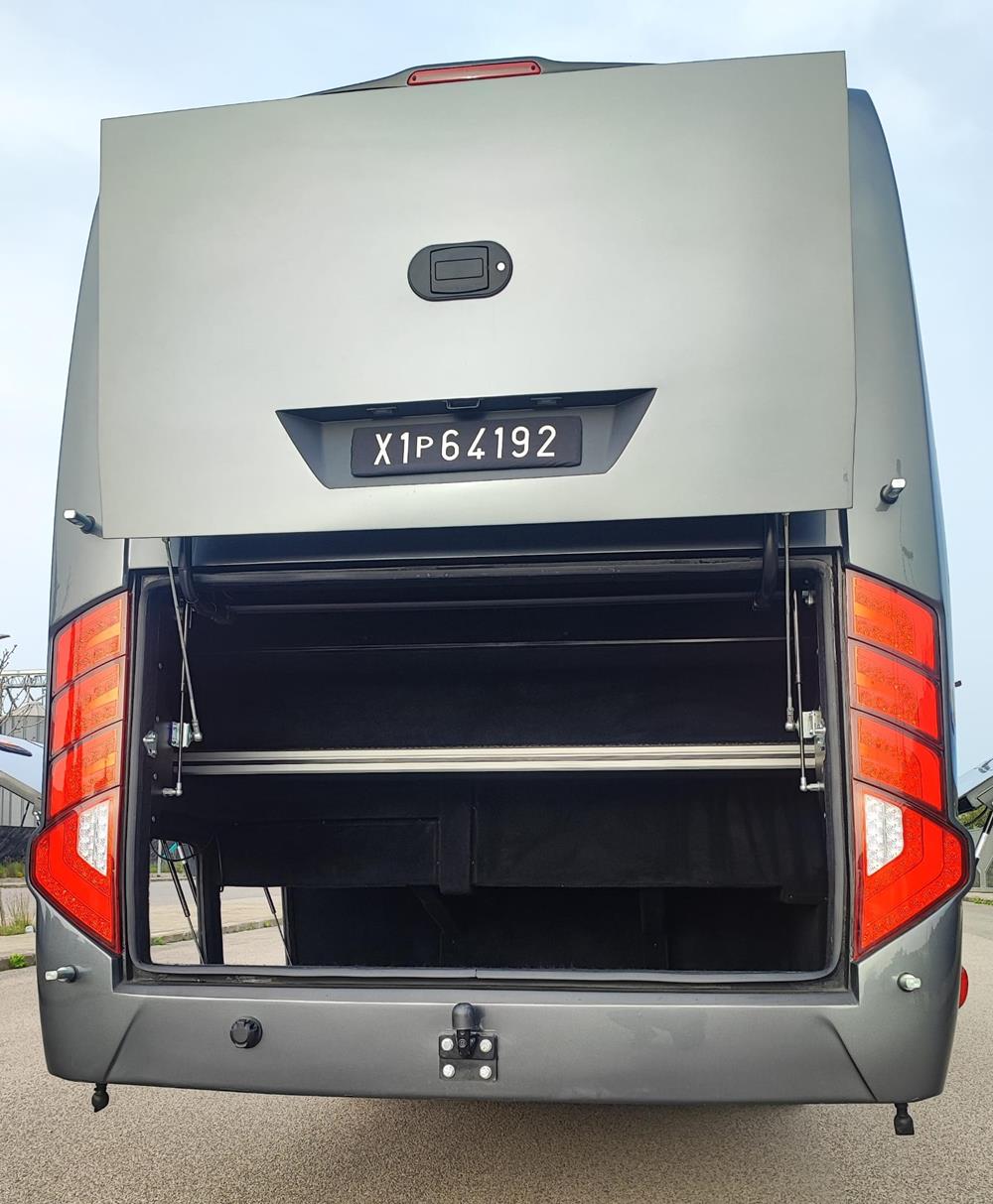 Nuovo Pegaso PEGASO Telaio IVECO Daily 8,50mt. Gran Turismo Luxury 8500mm. Diesel Nuovo Pegaso PEGASO Telaio IVECO Daily 8,50mt. Gran Turismo Luxury 8500mm. Diesel