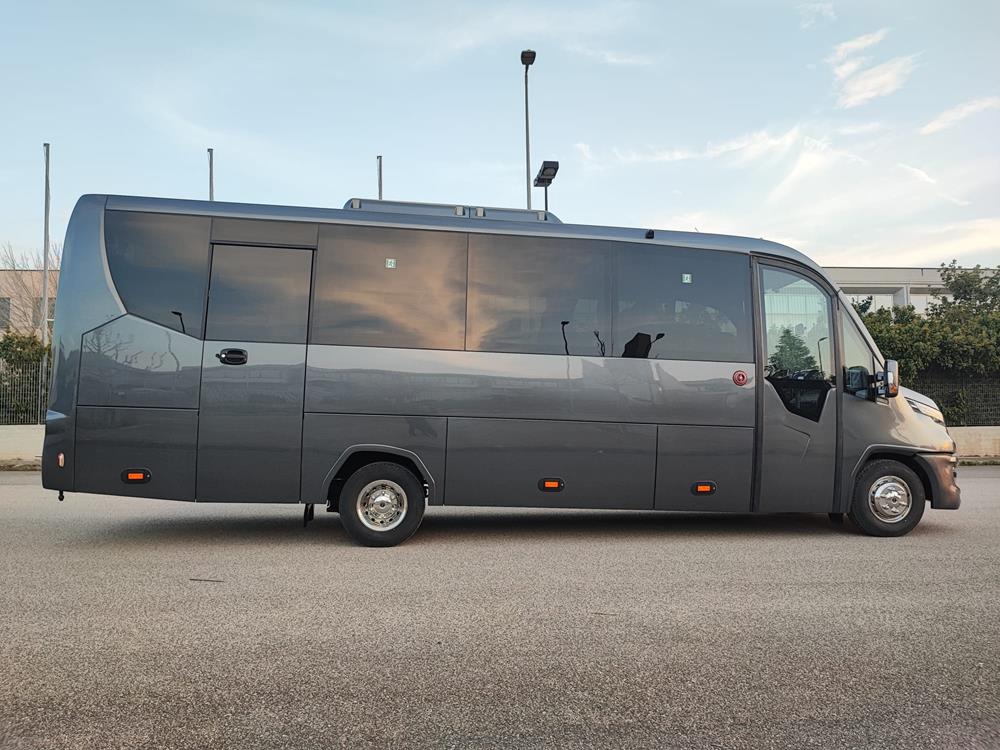 Nuovo Pegaso PEGASO Telaio IVECO Daily 8,50mt. Gran Turismo Luxury 8500mm. Diesel Nuovo Pegaso PEGASO Telaio IVECO Daily 8,50mt. Gran Turismo Luxury 8500mm. Diesel