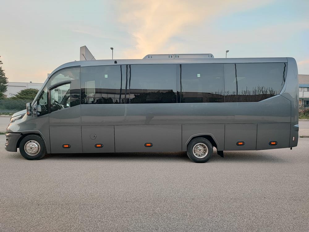 Nuovo Pegaso PEGASO Telaio IVECO Daily 8,50mt. Gran Turismo Luxury 8500mm. Diesel Nuovo Pegaso PEGASO Telaio IVECO Daily 8,50mt. Gran Turismo Luxury 8500mm. Diesel