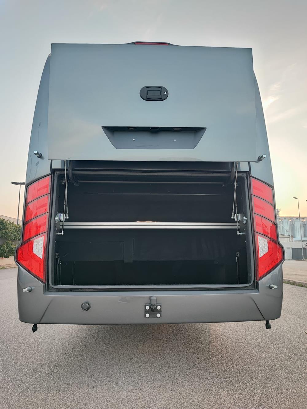 Nuovo Pegaso PEGASO Telaio IVECO Daily 8,50mt. Gran Turismo Luxury 8500mm. Diesel Nuovo Pegaso PEGASO Telaio IVECO Daily 8,50mt. Gran Turismo Luxury 8500mm. Diesel