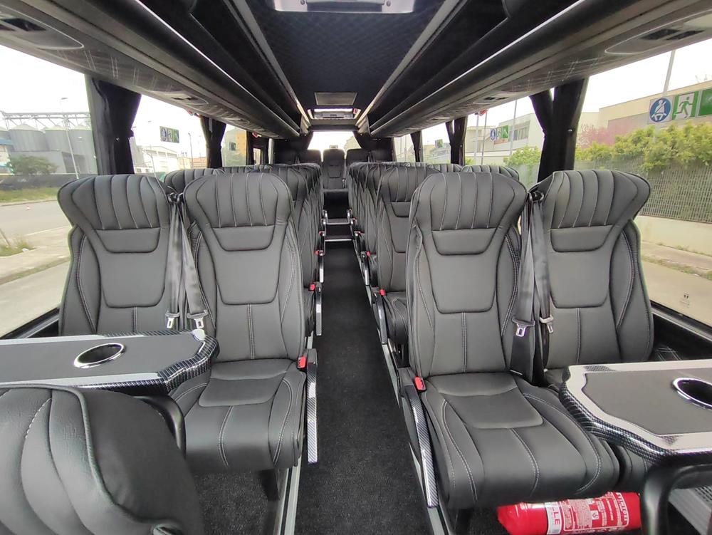 Nuovo Pegaso PEGASO Telaio IVECO Daily 8,50mt. Gran Turismo Luxury 8500mm. Diesel Nuovo Pegaso PEGASO Telaio IVECO Daily 8,50mt. Gran Turismo Luxury 8500mm. Diesel