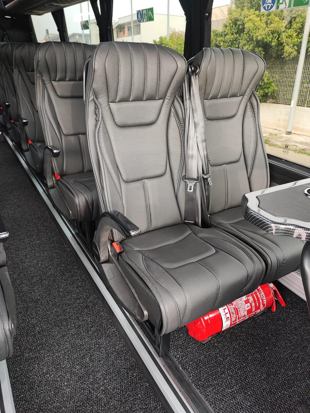 Nuovo Pegaso PEGASO Telaio IVECO Daily 8,50mt. Gran Turismo Luxury 8500mm. Diesel Nuovo Pegaso PEGASO Telaio IVECO Daily 8,50mt. Gran Turismo Luxury 8500mm. Diesel