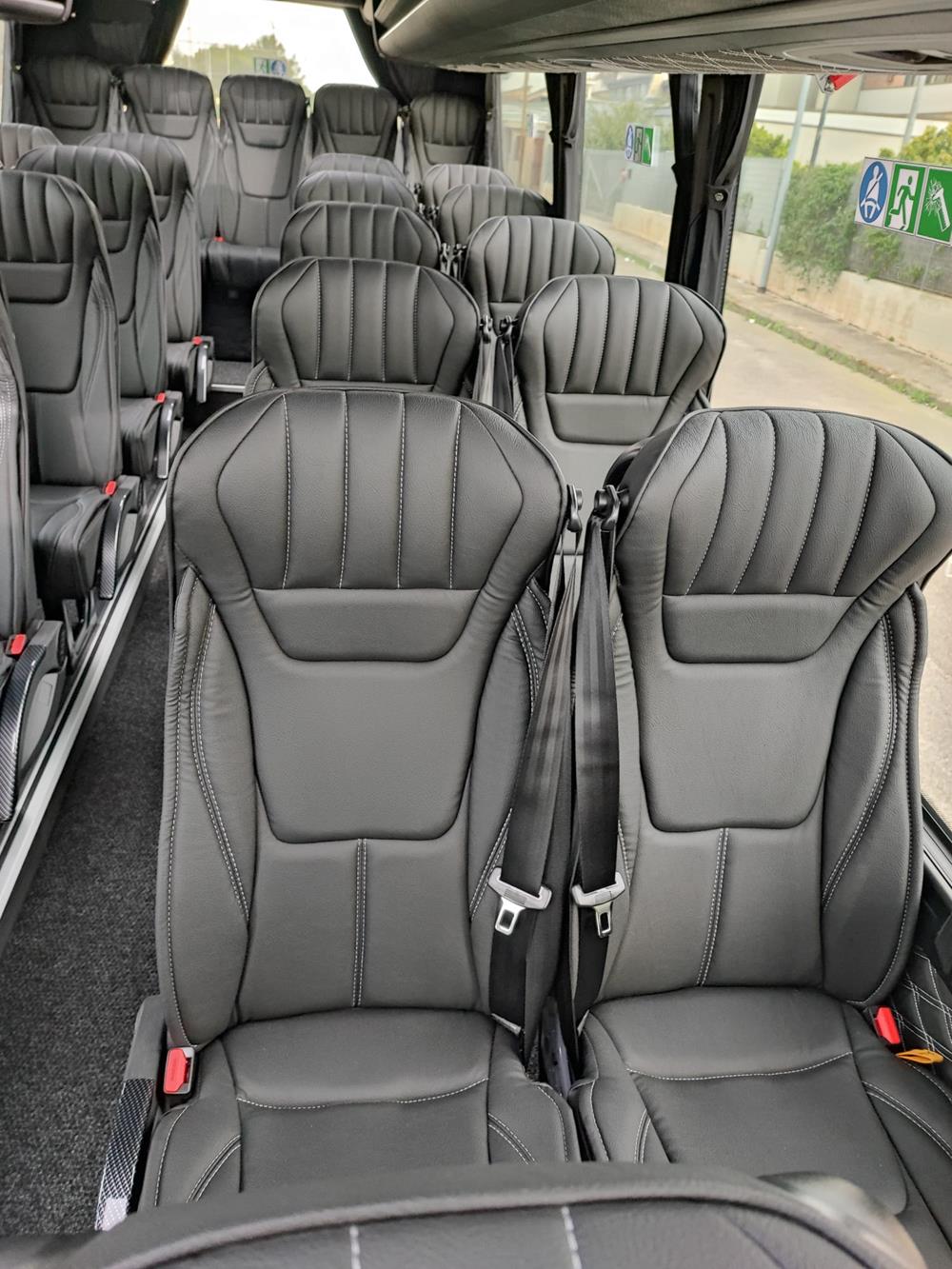 Nuovo Pegaso PEGASO Telaio IVECO Daily 8,50mt. Gran Turismo Luxury 8500mm. Diesel Nuovo Pegaso PEGASO Telaio IVECO Daily 8,50mt. Gran Turismo Luxury 8500mm. Diesel