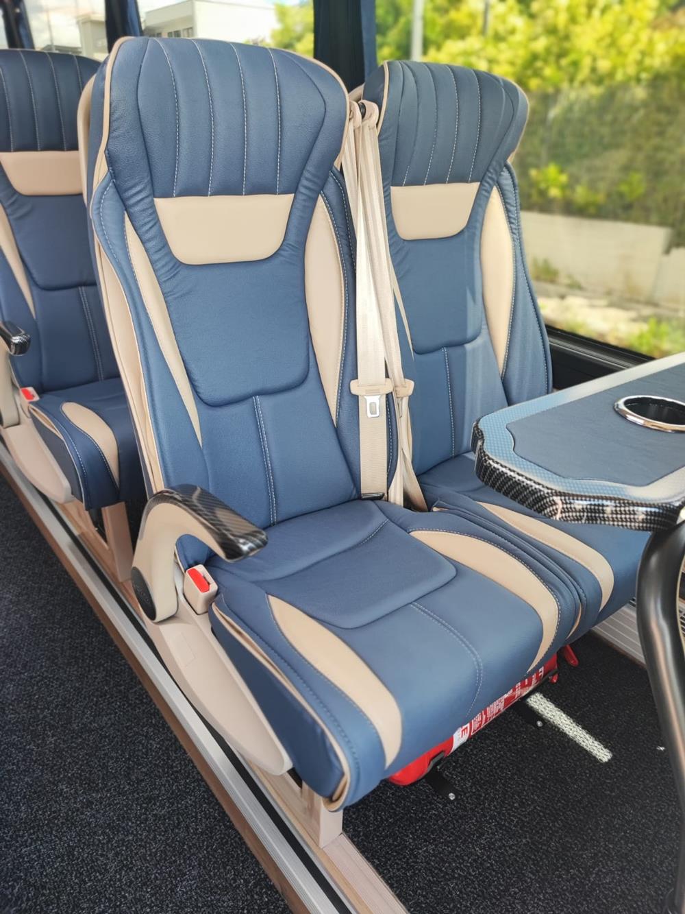 Nuovo Pegaso PEGASO Telaio IVECO Daily 8,50mt. Gran Turismo Luxury 8500mm. Diesel Nuovo Pegaso PEGASO Telaio IVECO Daily 8,50mt. Gran Turismo Luxury 8500mm. Diesel