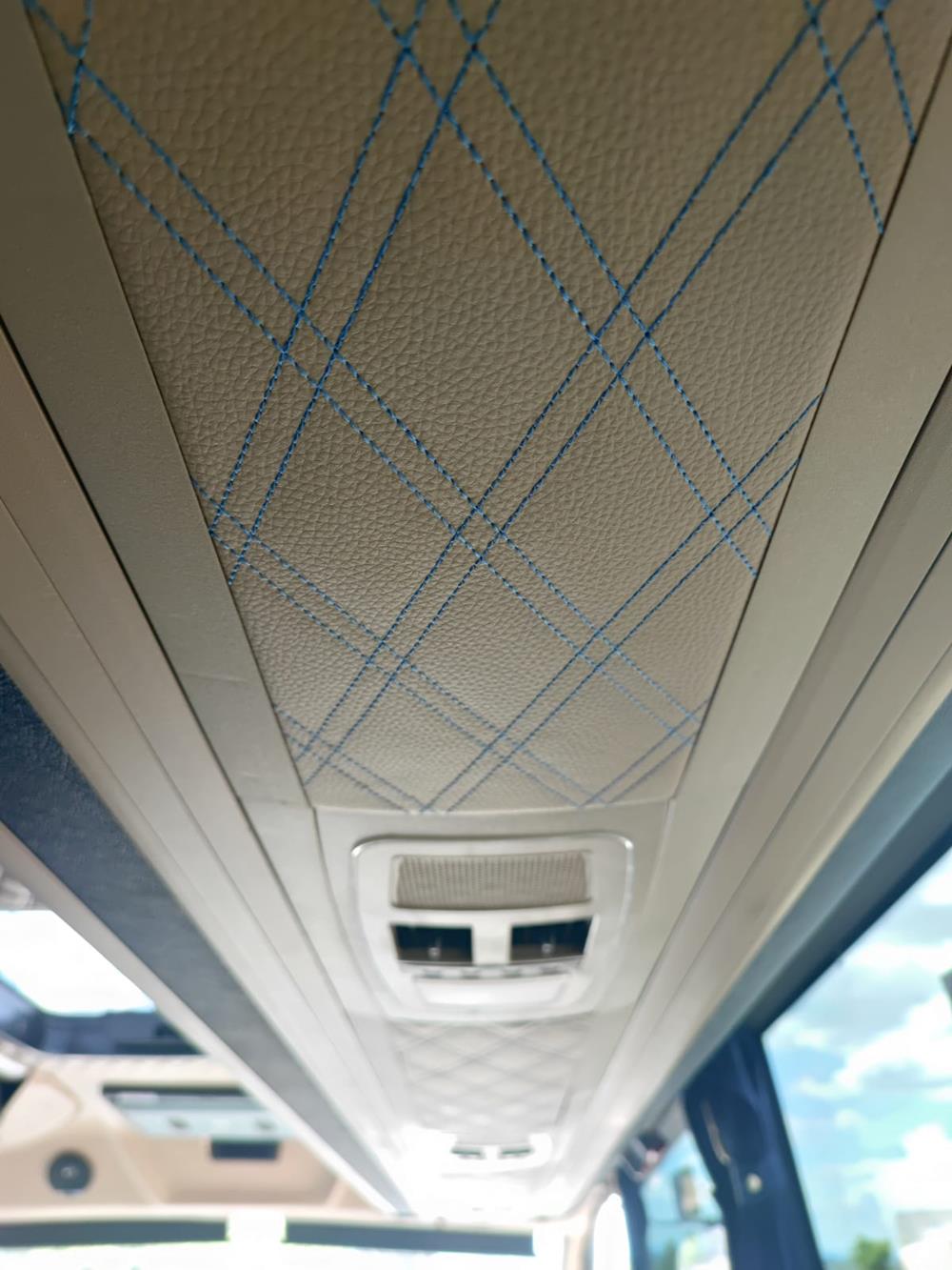 Nuovo Pegaso PEGASO Telaio IVECO Daily 8,50mt. Gran Turismo Luxury 8500mm. Diesel Nuovo Pegaso PEGASO Telaio IVECO Daily 8,50mt. Gran Turismo Luxury 8500mm. Diesel