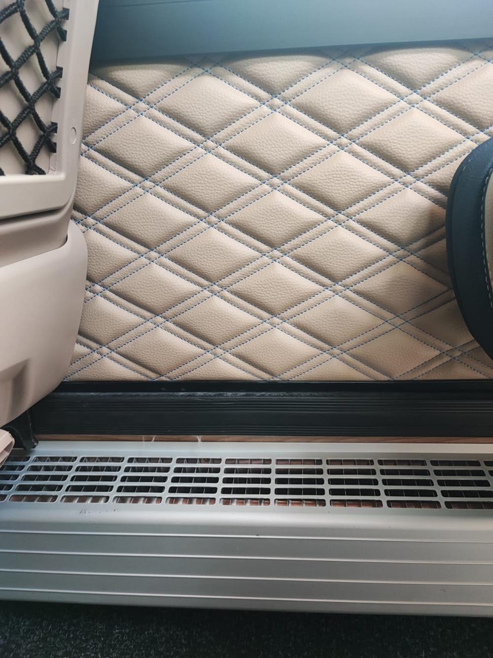 Nuovo Pegaso PEGASO Telaio IVECO Daily 8,50mt. Gran Turismo Luxury 8500mm. Diesel Nuovo Pegaso PEGASO Telaio IVECO Daily 8,50mt. Gran Turismo Luxury 8500mm. Diesel