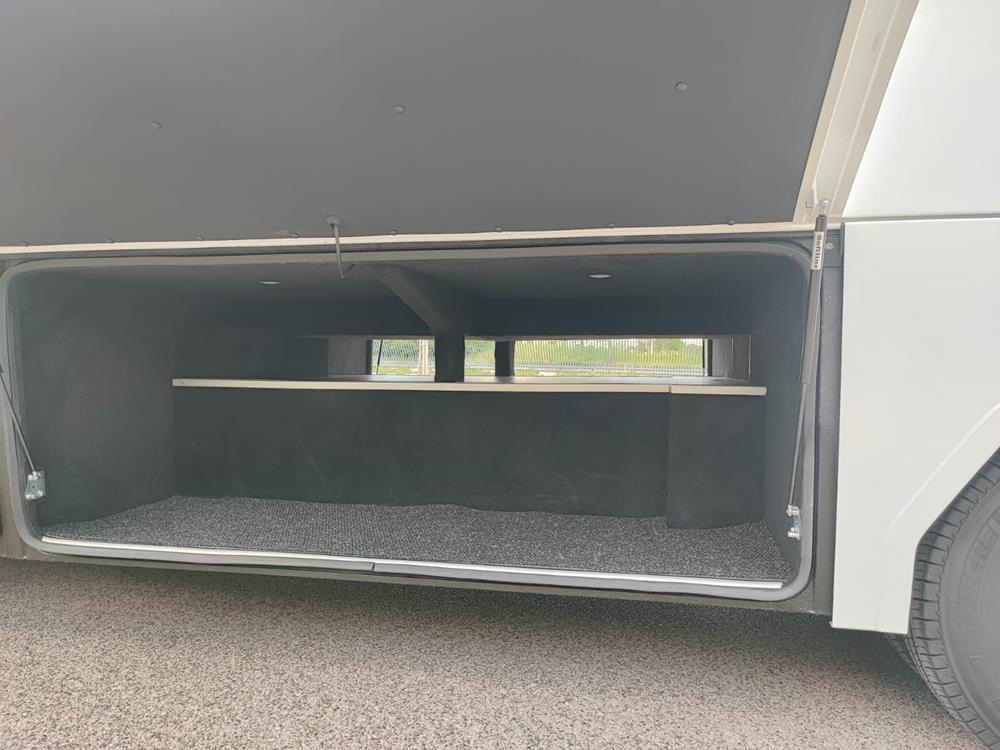 Nuovo Pegaso PEGASO Telaio IVECO Daily 8,50mt. Gran Turismo Luxury 8500mm. Diesel Nuovo Pegaso PEGASO Telaio IVECO Daily 8,50mt. Gran Turismo Luxury 8500mm. Diesel