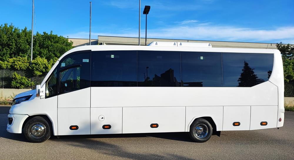 Nuovo Pegaso PEGASO Telaio IVECO Daily 8,50mt. Gran Turismo Luxury 8500mm. Diesel Nuovo Pegaso PEGASO Telaio IVECO Daily 8,50mt. Gran Turismo Luxury 8500mm. Diesel