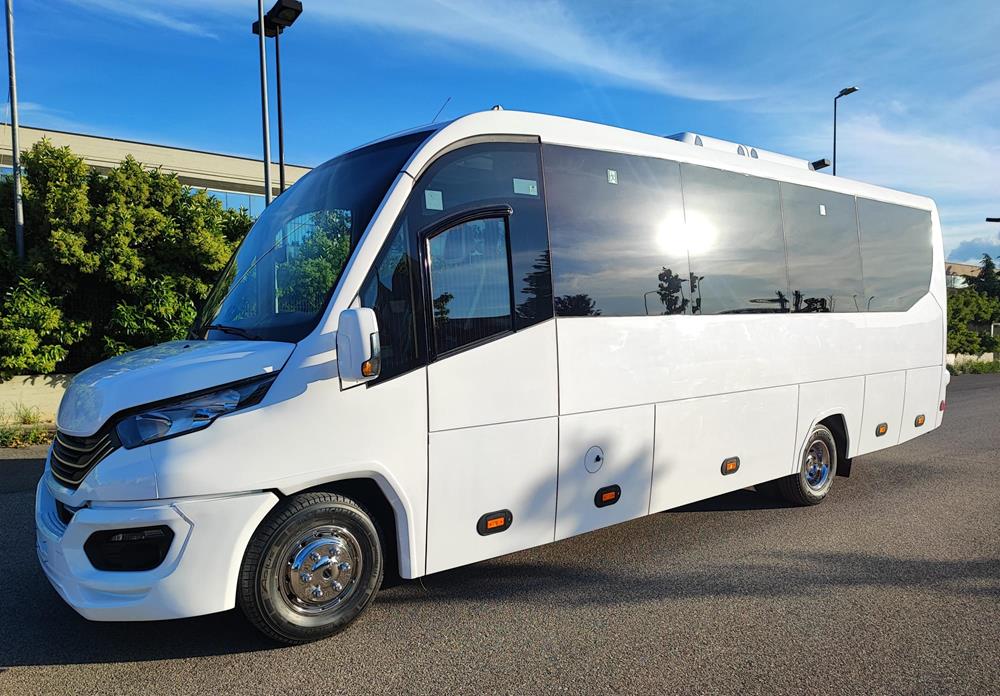 Nuovo Pegaso PEGASO Telaio IVECO Daily 8,50mt. Gran Turismo Luxury 8500mm. Diesel Nuovo Pegaso PEGASO Telaio IVECO Daily 8,50mt. Gran Turismo Luxury 8500mm. Diesel