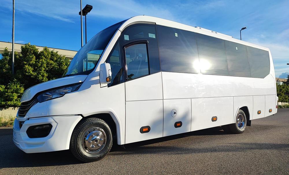 Nuovo Pegaso PEGASO Telaio IVECO Daily 8,50mt. Gran Turismo Luxury 8500mm. Diesel Nuovo Pegaso PEGASO Telaio IVECO Daily 8,50mt. Gran Turismo Luxury 8500mm. Diesel