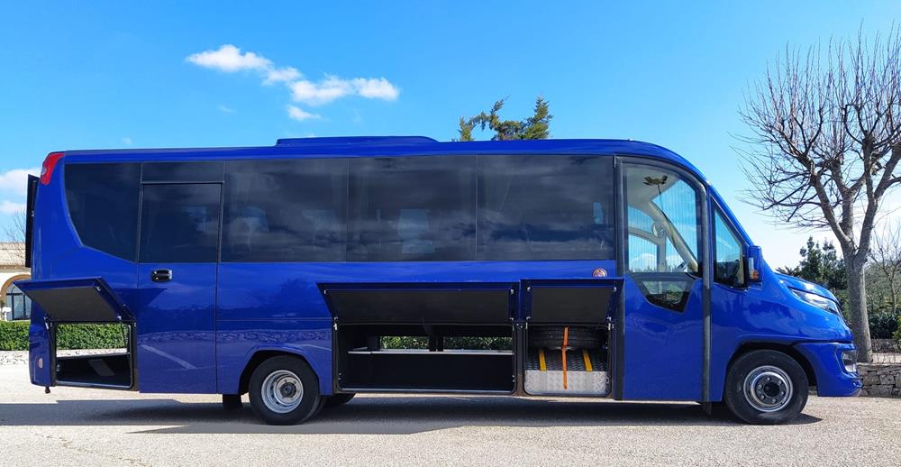 Nuovo Pegaso PEGASO Telaio IVECO Daily 8,50mt. Gran Turismo Luxury 8500mm. Diesel Nuovo Pegaso PEGASO Telaio IVECO Daily 8,50mt. Gran Turismo Luxury 8500mm. Diesel