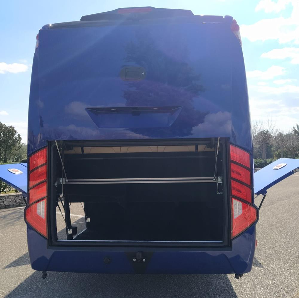 Nuovo Pegaso PEGASO Telaio IVECO Daily 8,50mt. Gran Turismo Luxury 8500mm. Diesel Nuovo Pegaso PEGASO Telaio IVECO Daily 8,50mt. Gran Turismo Luxury 8500mm. Diesel