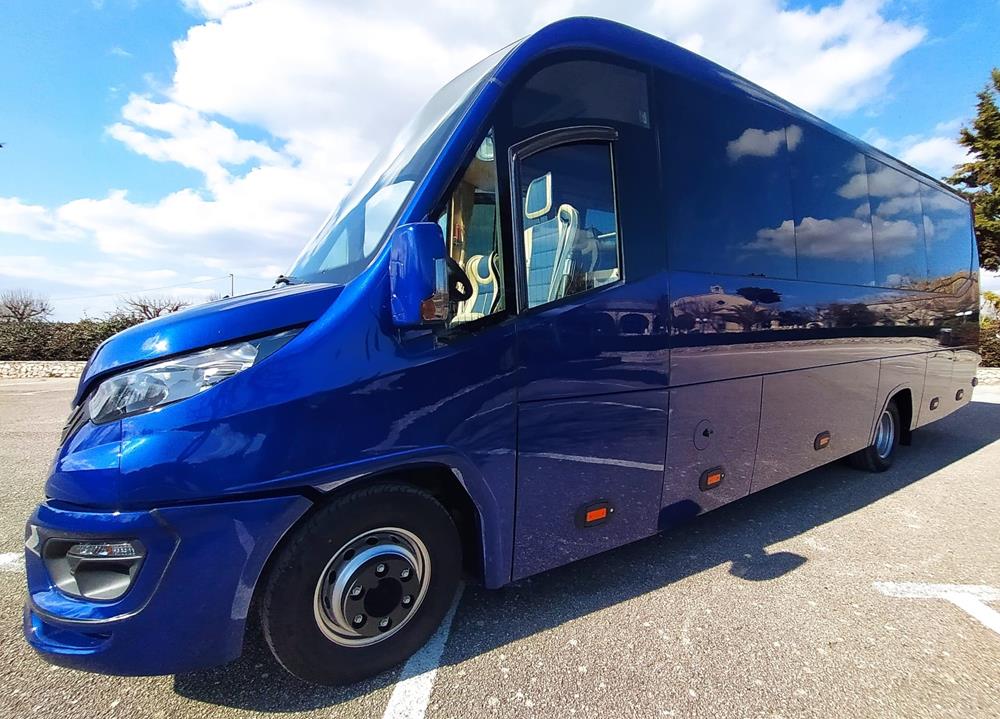 Nuovo Pegaso PEGASO Telaio IVECO Daily 8,50mt. Gran Turismo Luxury 8500mm. Diesel Nuovo Pegaso PEGASO Telaio IVECO Daily 8,50mt. Gran Turismo Luxury 8500mm. Diesel