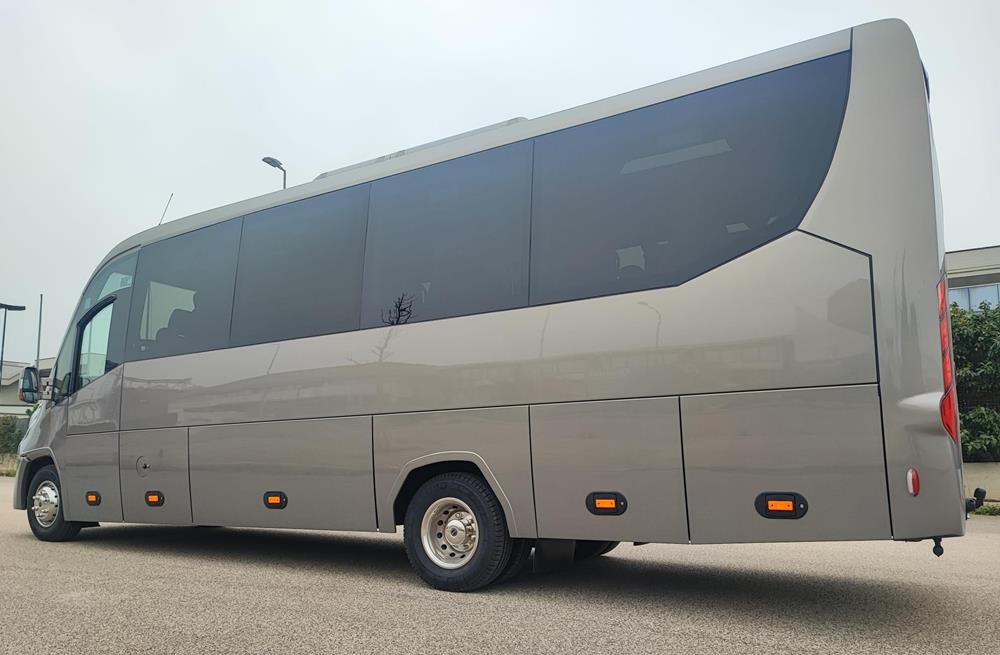 Nuovo Pegaso PEGASO Telaio IVECO Daily 8,50mt. Gran Turismo Luxury 8500mm. Diesel