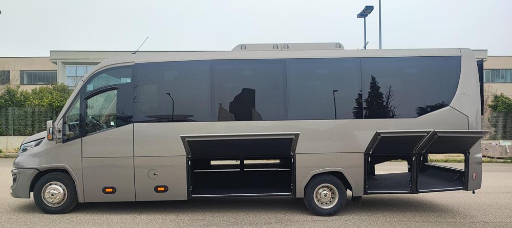 Nuovo Pegaso PEGASO Telaio IVECO Daily 8,50mt. Gran Turismo Luxury 8500mm. Diesel
