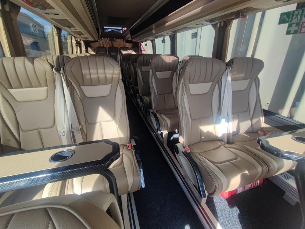 Nuovo Pegaso PEGASO Telaio IVECO Daily 8,50mt. Gran Turismo Luxury 8500mm. Diesel