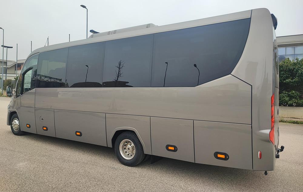 Nuovo Pegaso PEGASO Telaio IVECO Daily 8,50mt. Gran Turismo Luxury 8500mm. Diesel